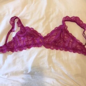 Gorgeous pink lace Eberjey bralette size M